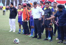 Sportivitas Demokrasi: Turnamen Sepak Bola Antar Parpol Pertama di Indonesia Resmi Dibuka di Sumsel