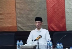 Politikus Gerindra Minta Maaf Usai Viral Merokok Saat Rapat