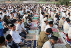 Bacaan Niat Shalat Idul Fitri Lengkap Arab, Latin hingga Artinya