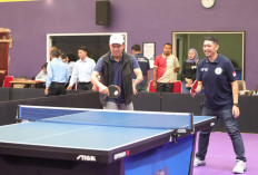 Kadispora Beri Challange Ke PTMSI Kota Palembang