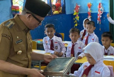 Dinkes OKU Beri Pelatihan Penjamah Makanan bagi SPPG