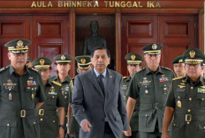 Juwono Sudarsono: Gagal Wartawan Jadi Menteri