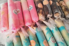 Es Lilin: Camilan Segar yang Menghidupkan Kenangan Masa Kecil