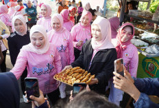 Semarakkan Fun Walk HUT IBI ke-74