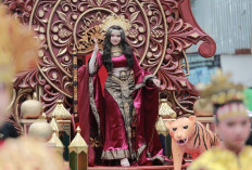 Ribuan Warga Padati Jalan Protokol, Karnaval HUT ke-24 Kota Prabumulih Berlangsung Meriah