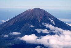 6 Gunung Api Berstatus Siaga dan Awas di Indonesia : Cek Adakah yang Berada di Daerahmu ! 