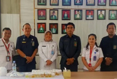 Sosialisasikan P4GN, BNNK OKI Tes Urine 48 Pegawai Pengadilan Agama Kayuagung
