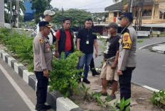 Lahan Parkir Berujung Pembacokan di Depan PS Mall Palembang, Korban Dilarikan ke RS