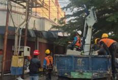 PLN ULP Baturaja Berhasil Memulihkan Kondisi Kelistrikan Pasca Badai