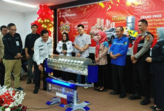 dr Eni Zatila Raih Grand Prize Mobil Toyota Rush
