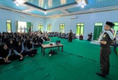 Program Jaksa Masuk Pesantren : Langkah Kejari OKI Memperluas Jangkauan Edukasi!