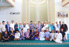 Wagub Cik Ujang Inisiasi Safari Sholat Jumat untuk Meningkatkan Komunikasi dengan Masyarakat