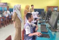 45 Siswa SMP di OKU Ikut Ujian Nasional Berbasis Komputer