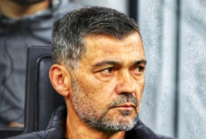 Milan Akan Pecat Conceicao Akhir Musim