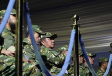 Herman Deru - Cik Ujang Kompak Parade Senja dengan Prabowo, Jokowi dan SBY