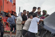 Kecelakaan Tragis di Perlintasan Kereta Api Tanpa Palang Pintu di Prabumulih : Satu Orang Meninggal Dunia !