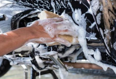 Cara Aman Mencuci Mesin Motor di Rumah, Bikin Kinclong Tanpa Risiko Karat dan Kerusakan