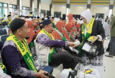 442 JCH Kloter Pertama Embarkasi Palembang  Masuk Asrama Haji 
