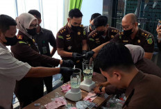 Kejari Prabumulih Musnahkan Barang Bukti 41 Perkara, Pastikan Jaksa Telah Menyelesaikan Tugas