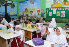 Putusan MK :   Pemerintah Wajib Gratiskan Pendidikan SD-SMP Negeri dan Swasta !