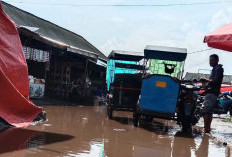 Banjir Pasar Tanjung Raja Dikeluhkan Pedagang, Omzet Penjualan Menurun