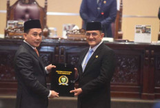 Rapat Paripurna XXI DPRD Sumsel Tetapkan 9 Ranperda 2025 dan Renja 2026