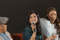 Berbagai Kisah Pengalaman Perankan Pramugari di Penerbangan Terakhir  