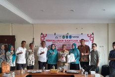 Wujud Nyata Kepedulian Sosial Pemerintah Dinsos Prabumulih Salurkan Bantuan Atensi untuk Lansia 