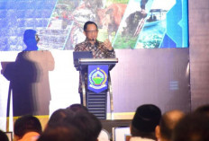 Mendagri Singgung Banyak Daerah Bergantung Dana Transfer Pusat : Dorong Daerah Lebih Kreatif !   
