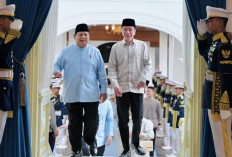 Halalbihalal Istana Satukan Prabowo dan Jokowi