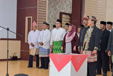 Lantik Pengurus Lembaga Adat Prabumulih, Cak Arlan Tekankan Penyelesaian Konflik Secara Adat