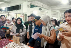 Sidak Pasar Jelang Idul Adha, Pemkot Prabumulih Warning Pedagang Jangan Timbun Bahan Pokok