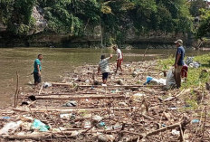 Jaga Kelestarian Alam : Warga OKU Gelar Aksi Bersih-bersih Sungai Ogan !