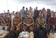 Tingkatkan Potensi Olahan Serat Daun Nanas : Pj. Bupati Apresiasi Program Kampung Madani di Desa Tanjung Bunut