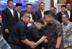 Herman Deru Hadiri Pelantikan PaSKI Sumsel, Ingatkan Komedian Harus Cerdas, Adaptif, dan Bermartabat 