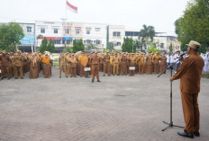 Walikota Prabumulih Pimpin Apel di RSUD, Tegaskan Pentingnya Profesionalisme Pelayanan Kesehatan  