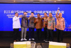Makan Malam Pertukaran Tokoh Politik Tiongkok - Indonesia