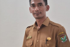 Siswa SD-SMP Muara Enim Terima LKS Gratis