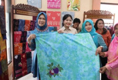 Ketua TP PKK Sumsel Resmikan Jumputan Motif Akasia dan Kopi Khas Bumi Serasan Sekundang
