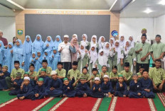 Bupati OKU Peduli Ajak Santri dan Yatim Piatu Berbagi Verita dan Kebahagiaan