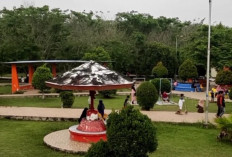 Alun-alun Kota Pangkalan Balai : Ruang Publik Ikonik yang Menghidupkan Wisata Banyuasin A   