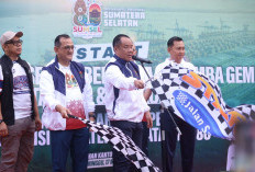 Ribuan Warga Meriahkan Jalan Santai dan Senam Bersama HUT ke-80 Sumsel