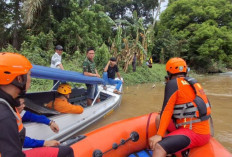 Perahu Getek Terbalik Dihantam Arus : Dua Lansia Masih Belum Ditemukan !   