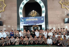 Lepas 59 Personel untuk  Tunaikan  Ibadah Haji 2024