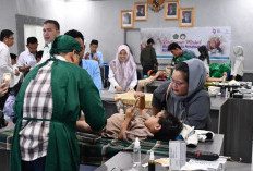 Gelar Khitan Gratis bagi 100 Anak di Palembang