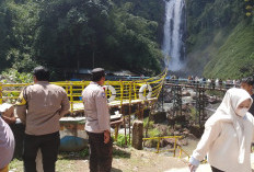 Wisata Air Terjun Bedegung Diserbu Wisatawan