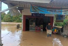 Ogan Komering Ulu Sumatera Selatan Diterjang Banjir Bandang : Ketingian Air Mencapai 2 Meter !