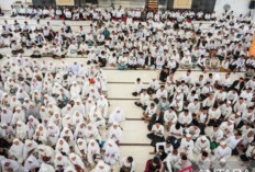 Pemkab Muba Berangkatkan 544 Jamaah Umroh Gratis ke Tanah Suci