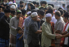 Lebaran : Merajut Persatuan di Tengah Polarisasi Politik