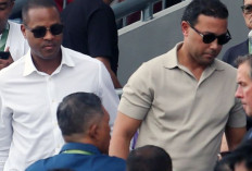 Jelang Kualifikasi Piala Dunia 2026 : Kluivert dan Jordi Tiba di Jakarta !